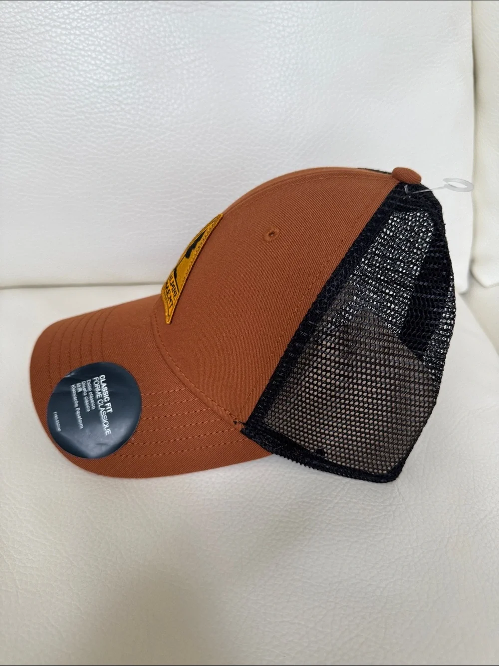 The North Face GRAPHIC MUDDER TRUCKER (BNWT)